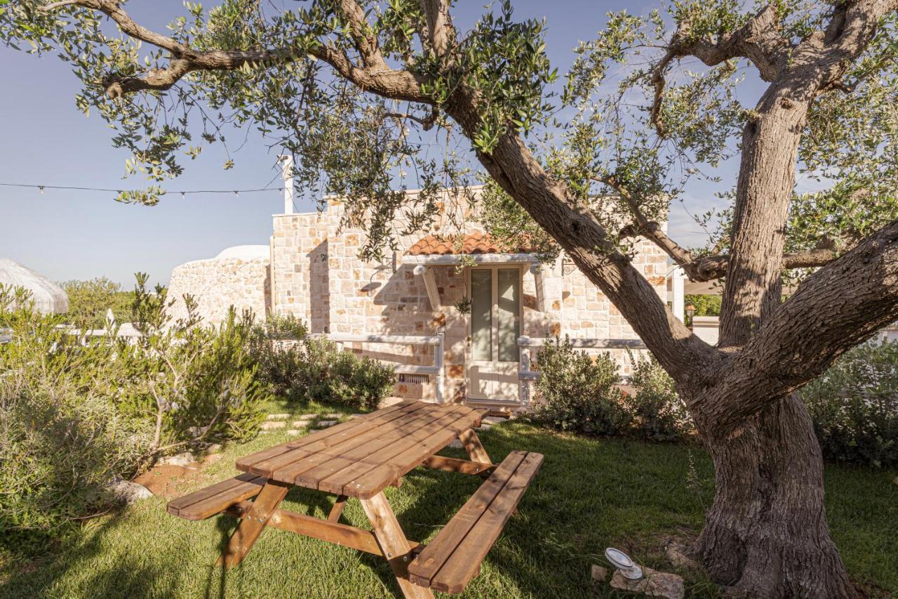 فندق Relais Il Trullo Della Rupe أوستوني المظهر الخارجي الصورة
