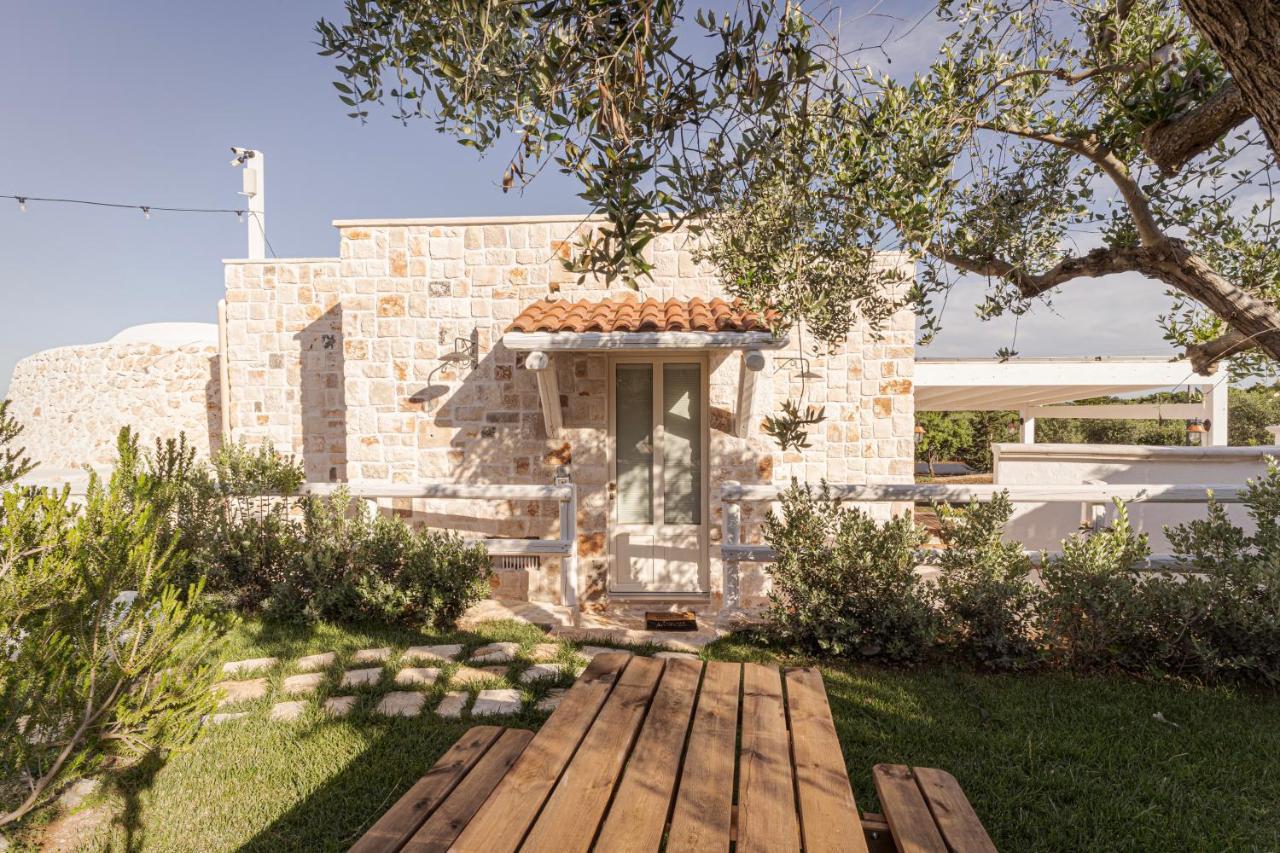 فندق Relais Il Trullo Della Rupe أوستوني المظهر الخارجي الصورة