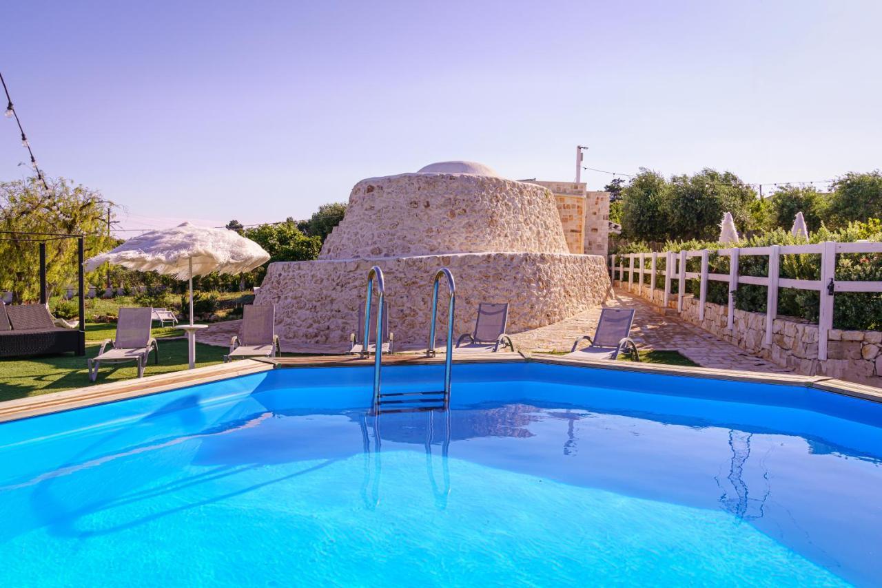 فندق Relais Il Trullo Della Rupe أوستوني المظهر الخارجي الصورة