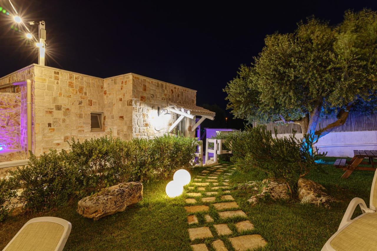 فندق Relais Il Trullo Della Rupe أوستوني المظهر الخارجي الصورة