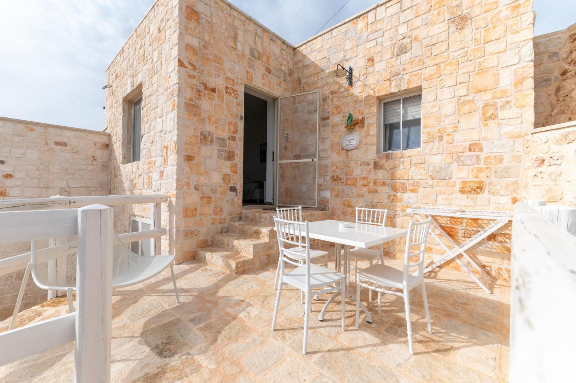 فندق Relais Il Trullo Della Rupe أوستوني المظهر الخارجي الصورة