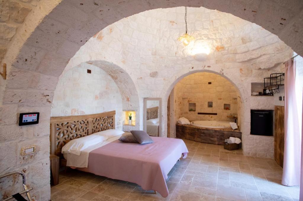 فندق Relais Il Trullo Della Rupe أوستوني المظهر الخارجي الصورة