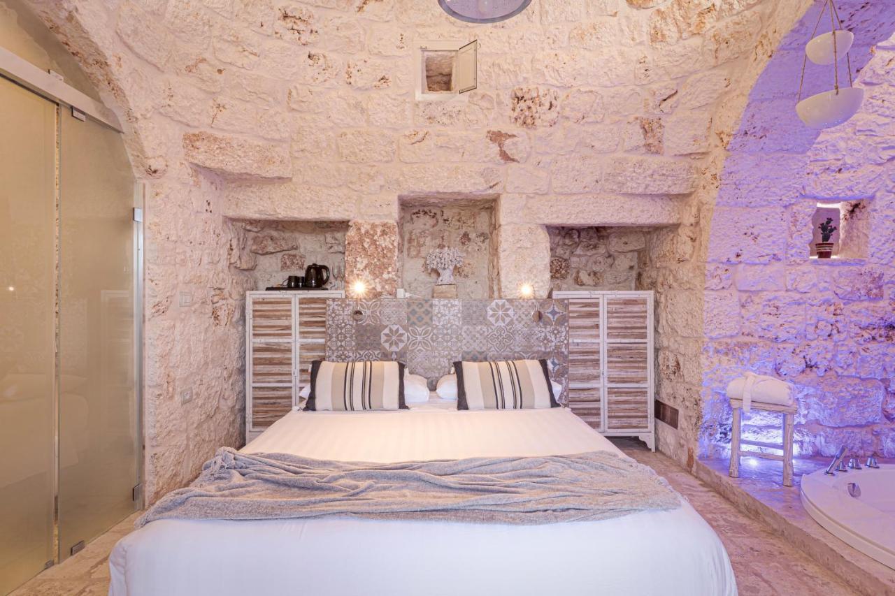 فندق Relais Il Trullo Della Rupe أوستوني المظهر الخارجي الصورة